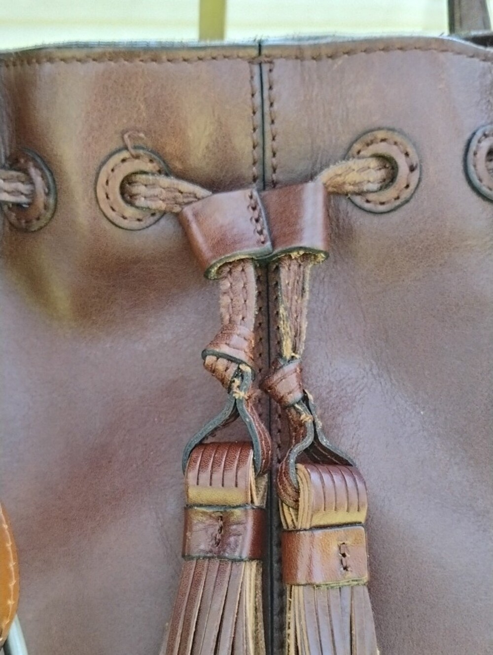 Patricia Nash Leather Whitney Drawstring Tote Bag - 3 Compartment _ Cross. Strap - Picture 4 of 15